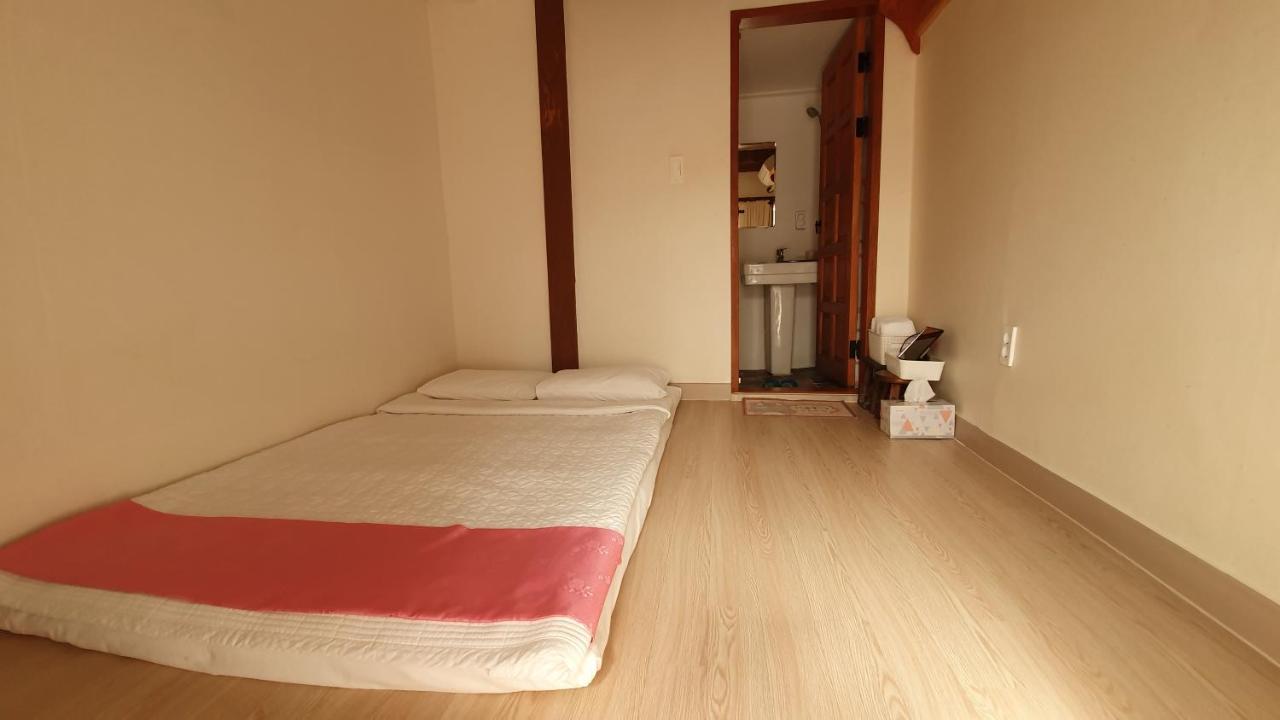 Greem Guesthouse Чонджу Екстериор снимка
