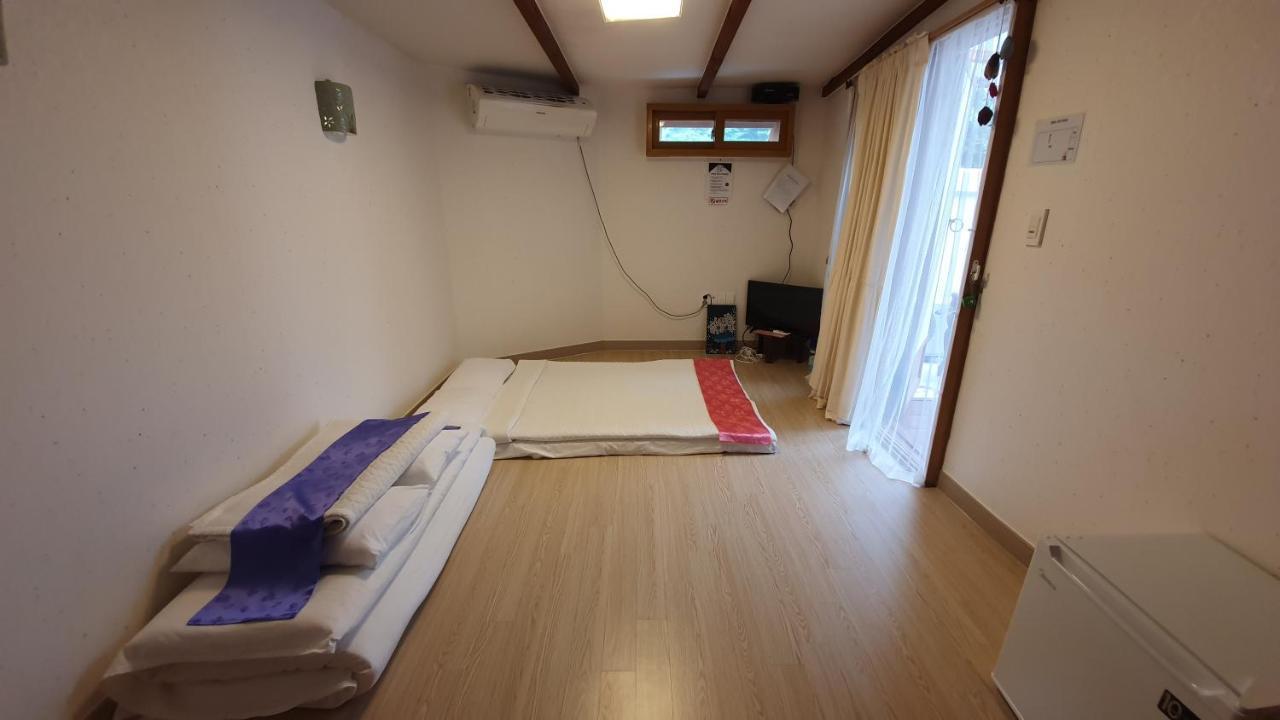 Greem Guesthouse Чонджу Екстериор снимка